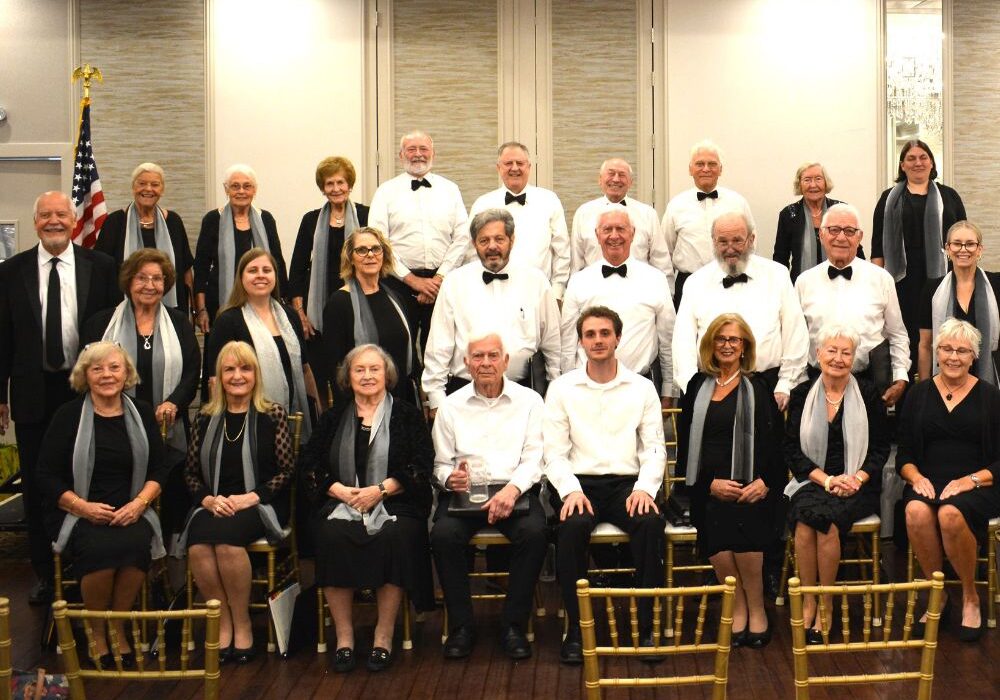 EM-Choir-Main-The-Elmhurst-Harmonie-ensemble-representing-more-than-100-years-of-choral-tradition-in-Elmhurst