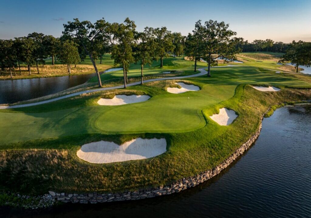 Hole 17 on the famed Medinah Country Club Course No. 3 
<br><i>Photo by Nick Novelli Photography / Medinah Country Club</i>